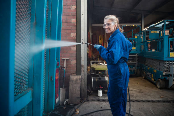 Why Choose Our Certified Pressure Washing Experts for Your Project Needs in High Point, FL?